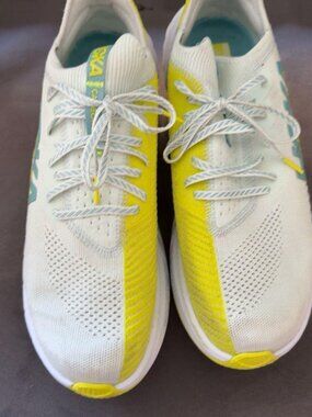 HOKA Carbon X 3 Mens US 12.5 Running Shoes Billowing Sail Evening Primrose